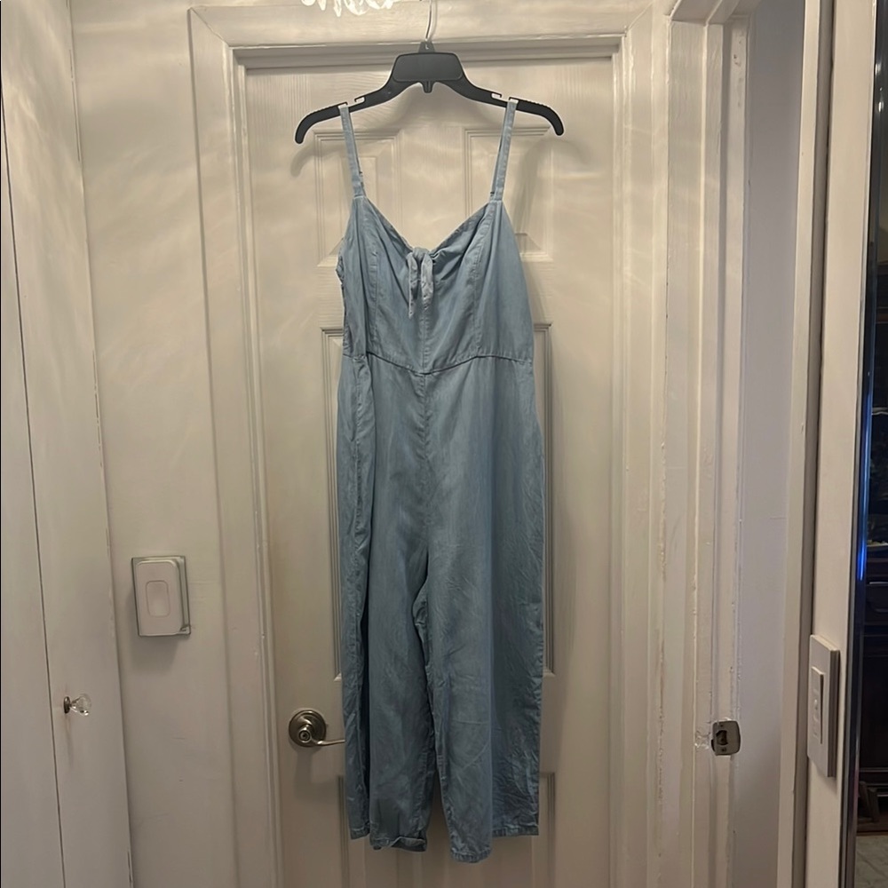 Light Blue Sleeveless Jumpsuit with bow in front